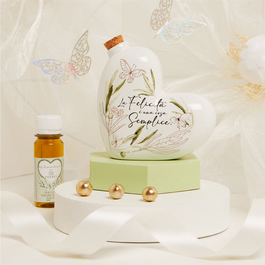 OLIERA GRANDE CUORE CON OLIO 60 ML 12.5X5.5X13.2 CM CAPACITA’ 300 ML