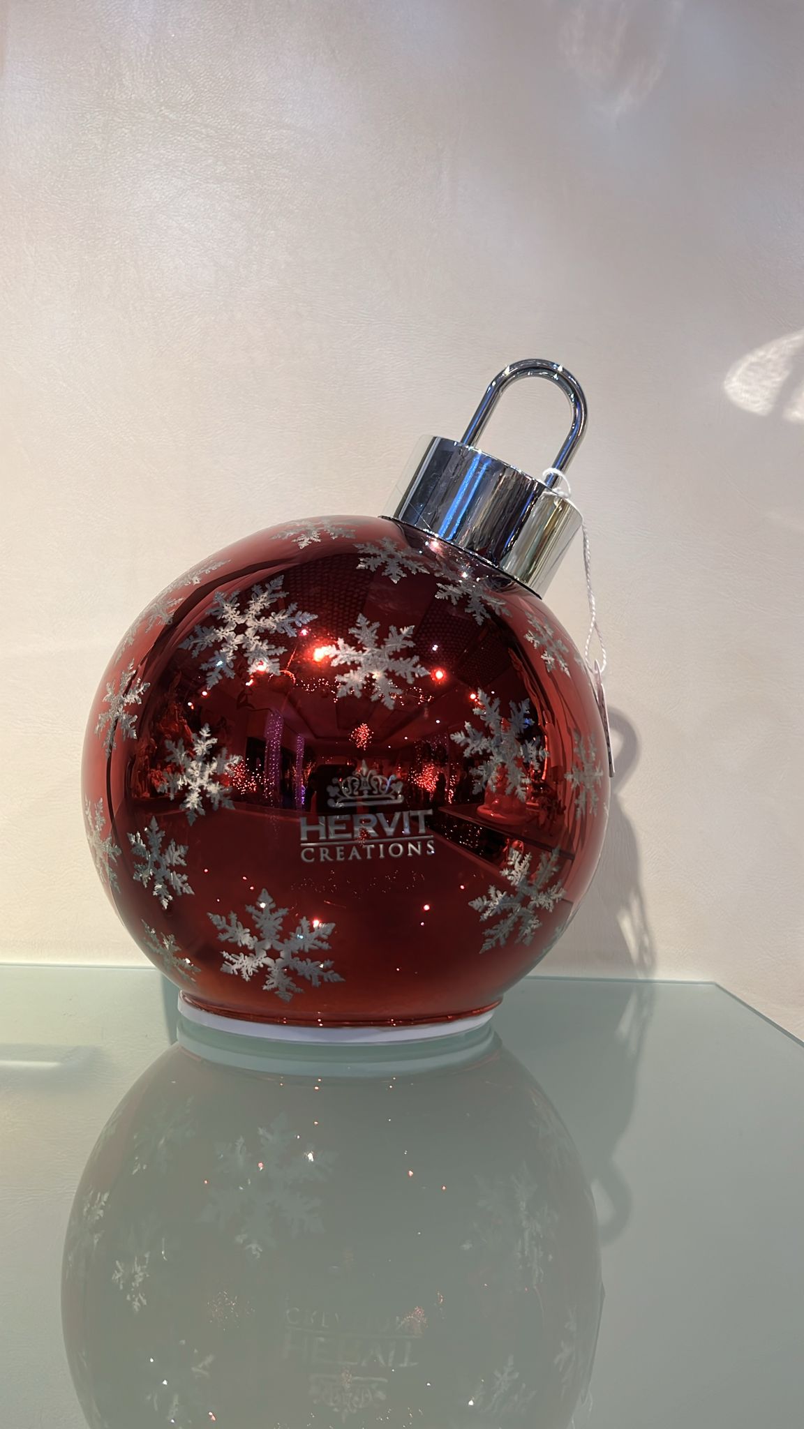 Lampada sfera rossa base rotante