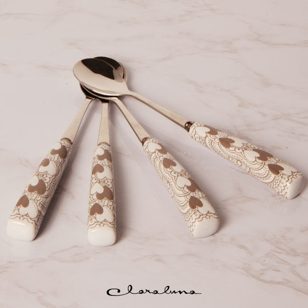 set 4 cucchiaini a cuori