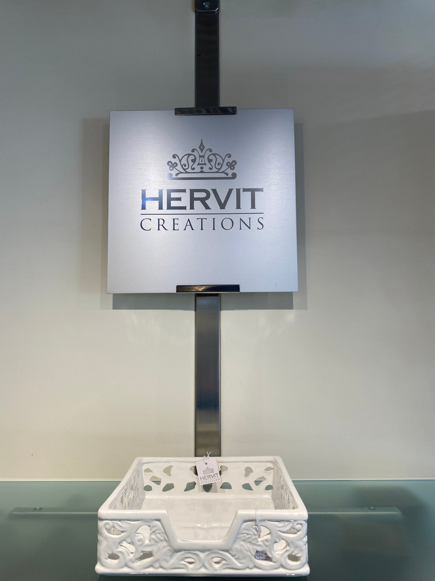 portatovaglioli in ceramica bianco