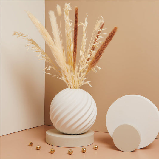 VASO TONDO ONDE CON FIORI 17.5X17.5X16.5 CM
SCATOLA REGALO 17.8X17.8X17 CM