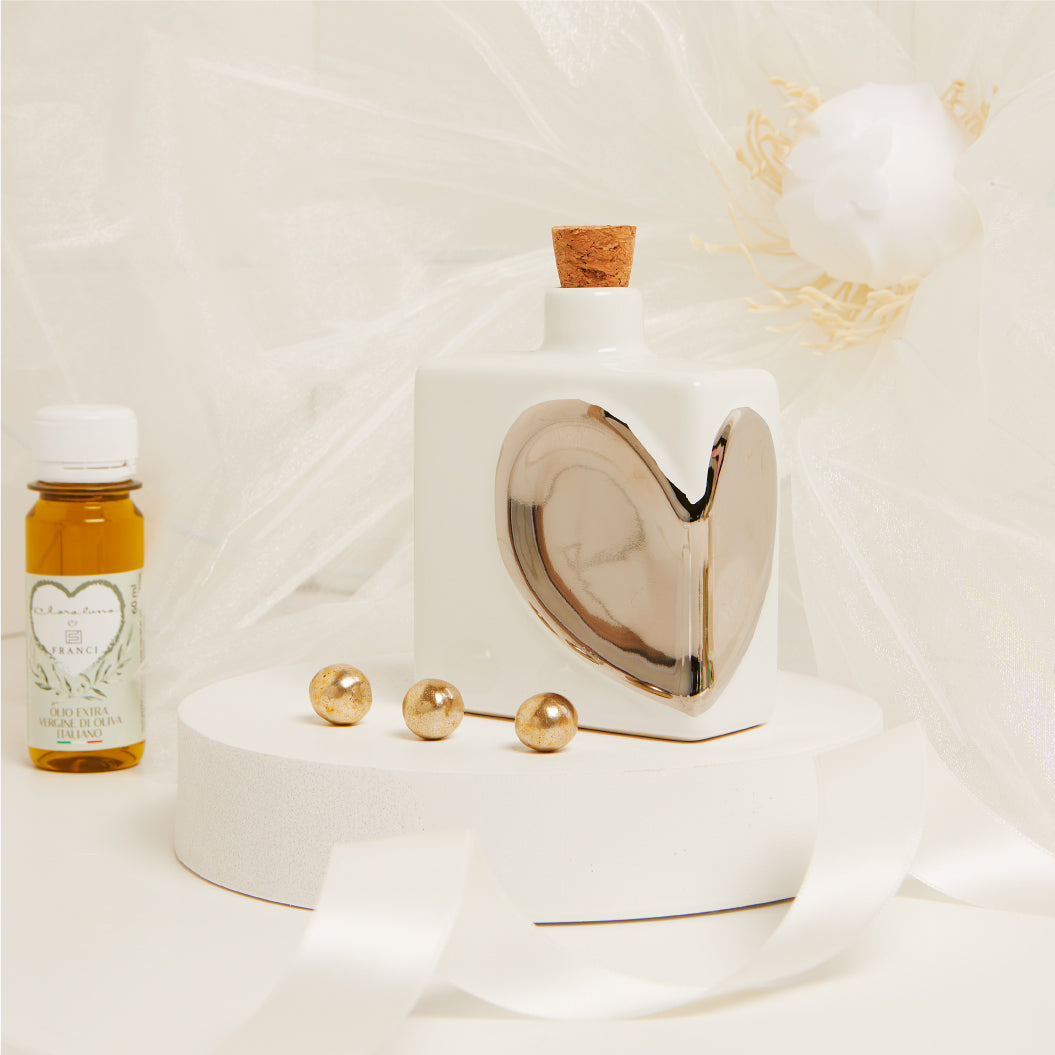 Oliera cuore silver con olio 60 ML