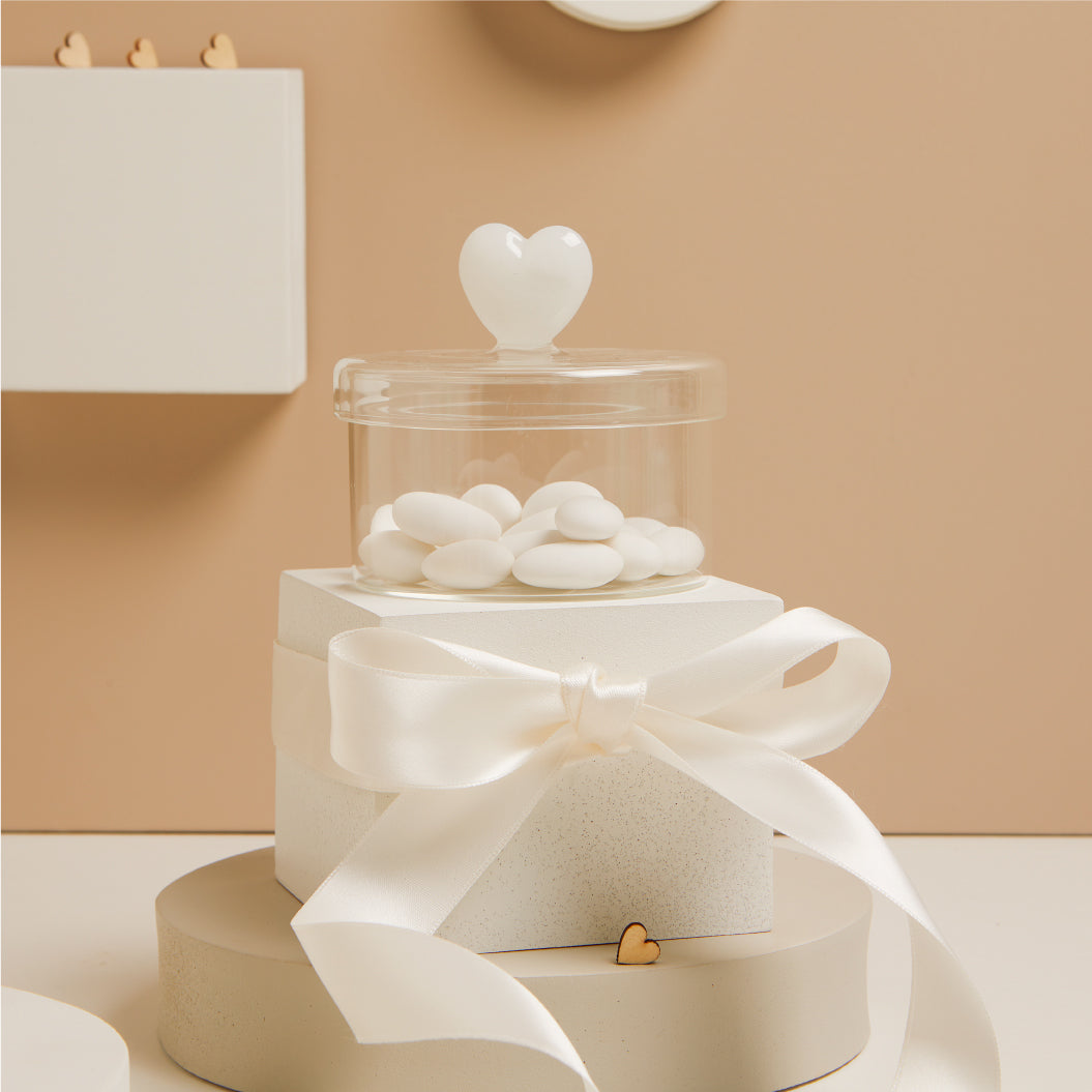 Scatolina in vetro con cuore bianco
