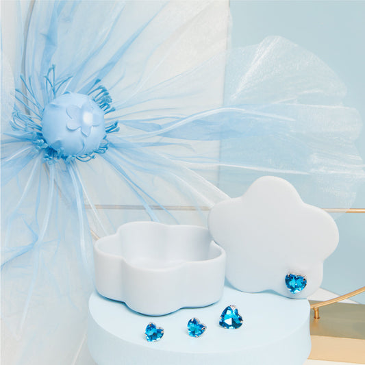 SCATOLINA AZZURRA CON CUORE 10.8X10.8X6 CM