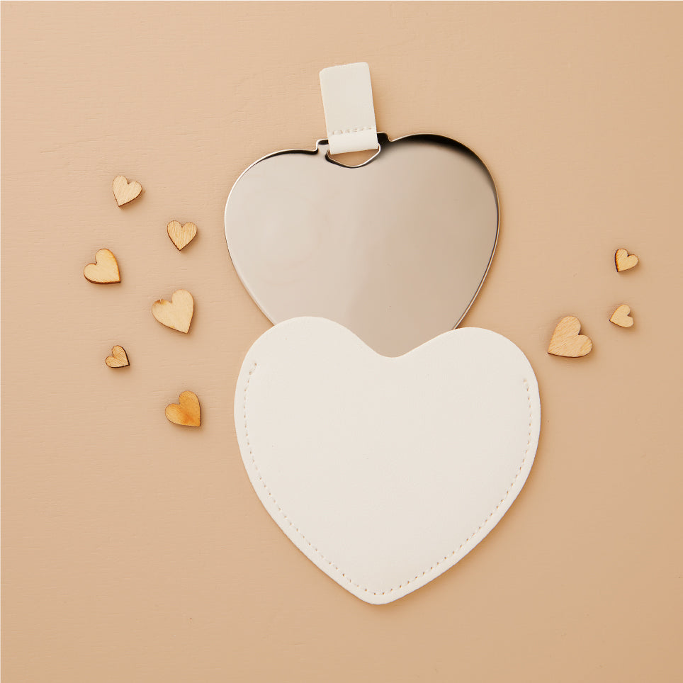Specchietto cuore bianco