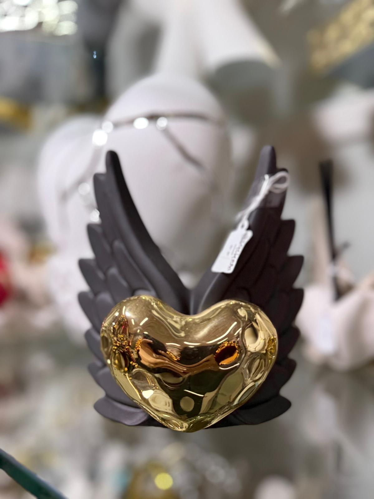 Scultura cuore ali oro e nero