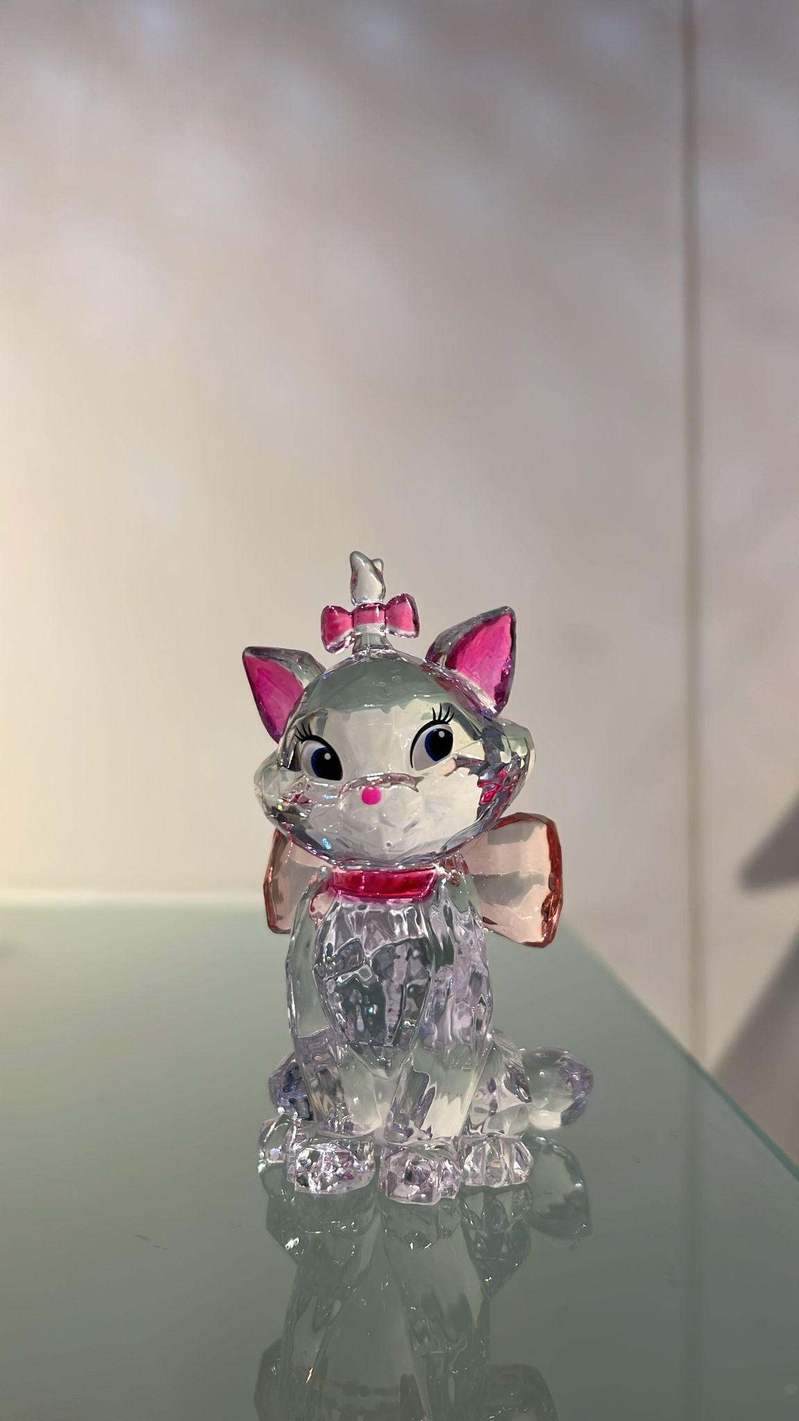 Disney showcase "Marie facets"