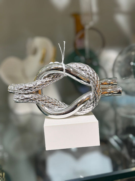 Nodo d'amore in metallo argentato
