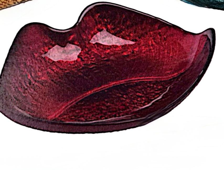 Svuota tasche lips red