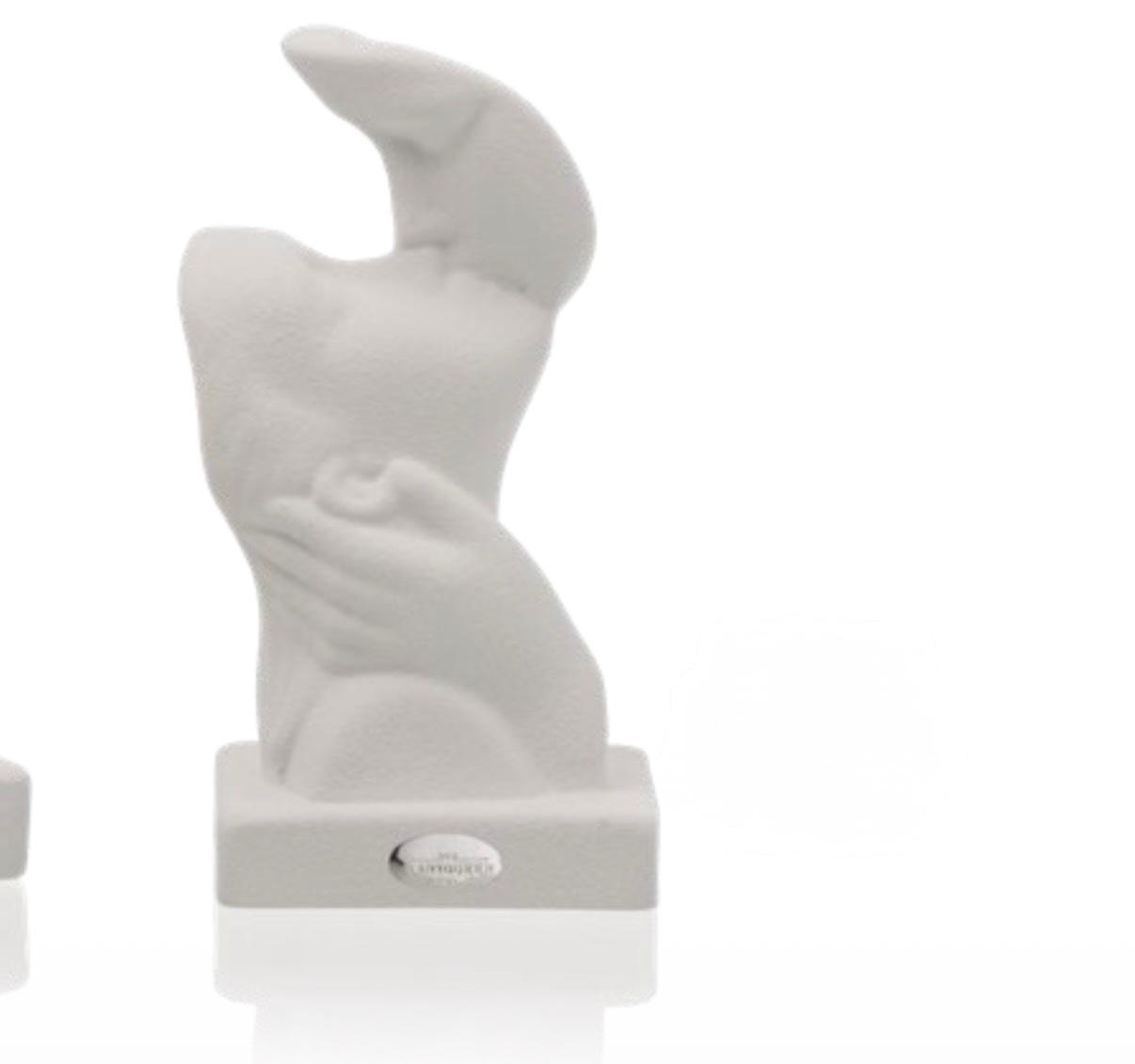 Scultura "Bacio" in gres