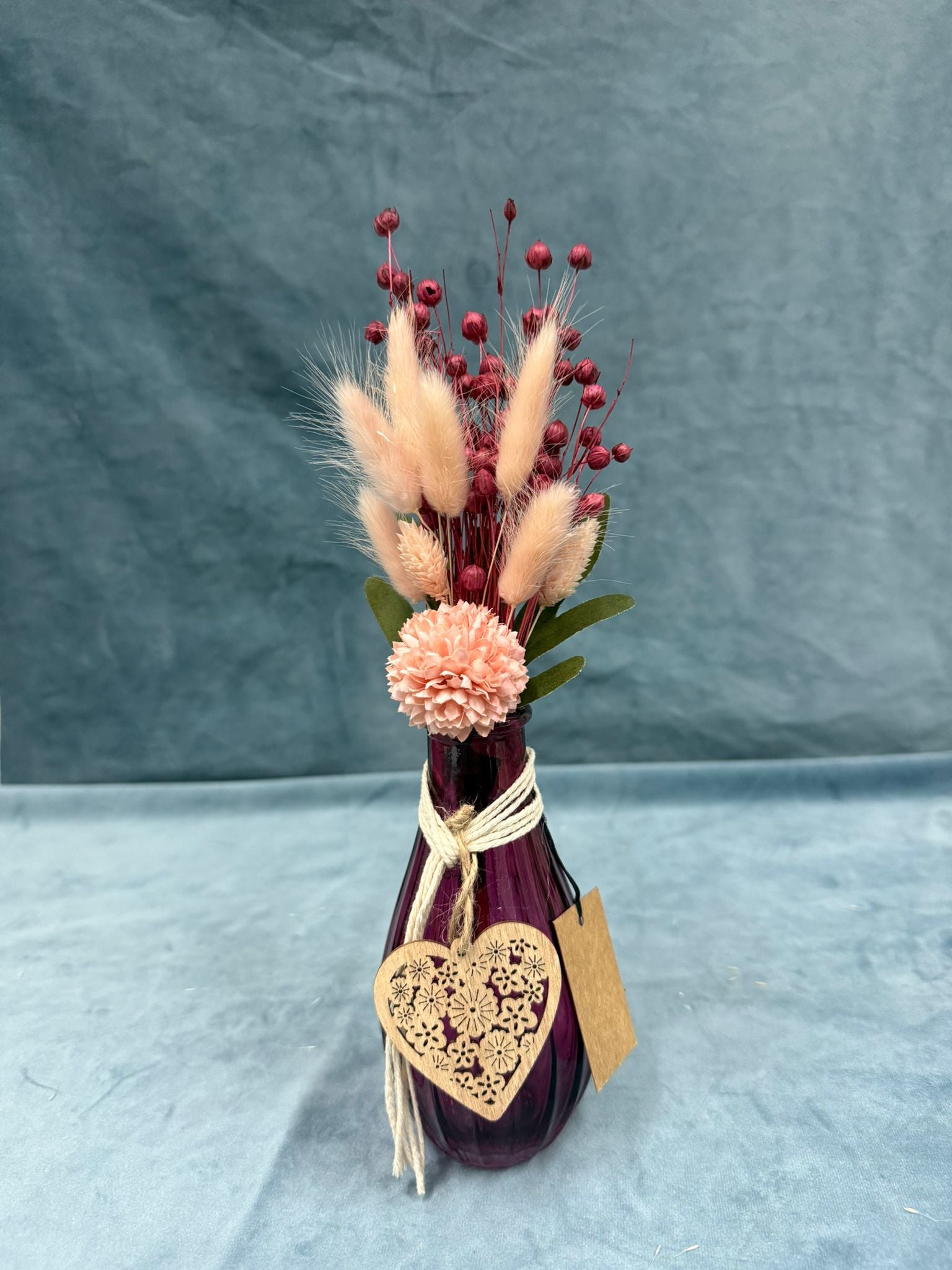 Vasetto Lungo Fucsia Con Cuore In Legno