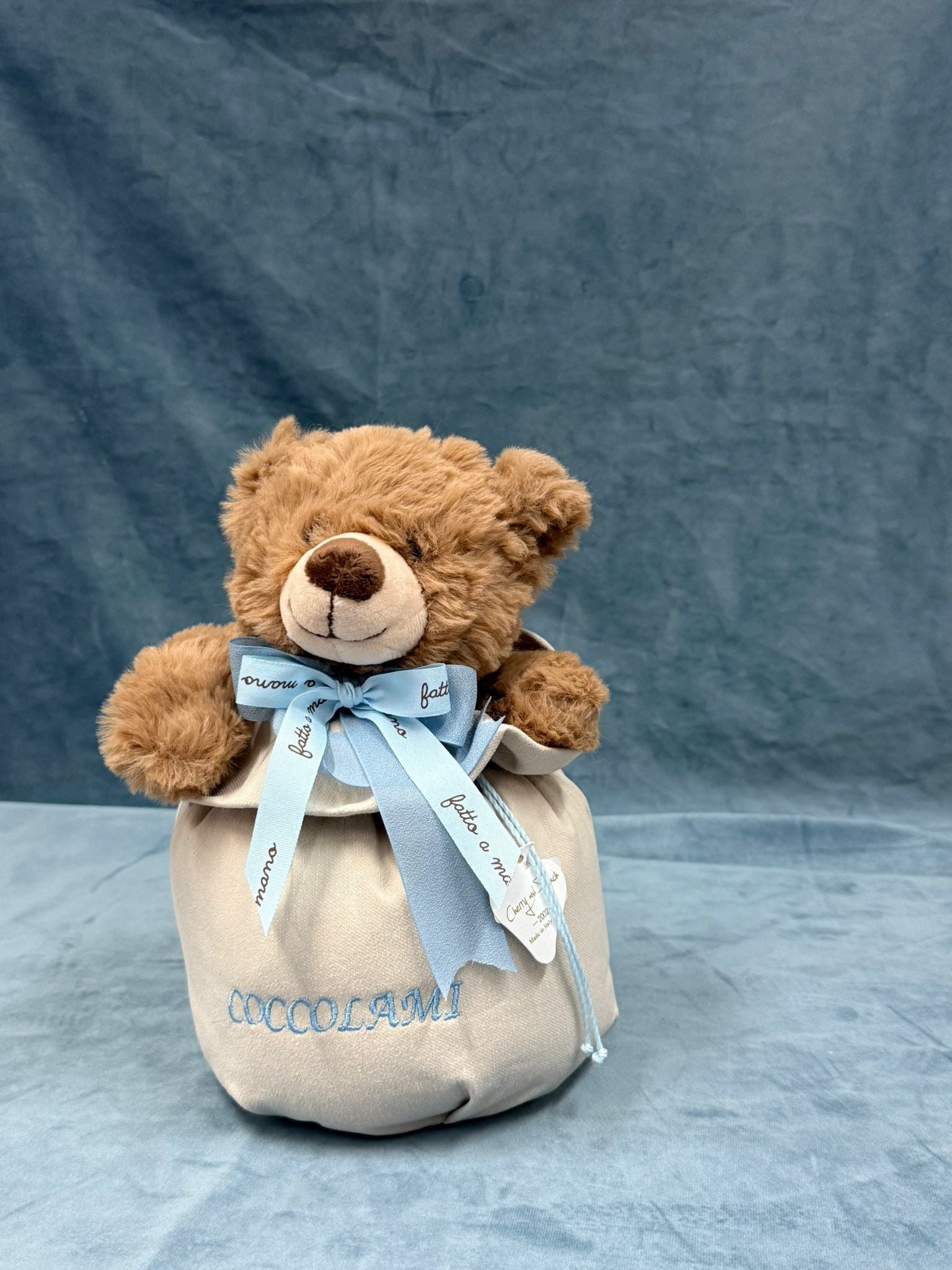 Puffo Big Beige Con Ricamo "Coccolami"