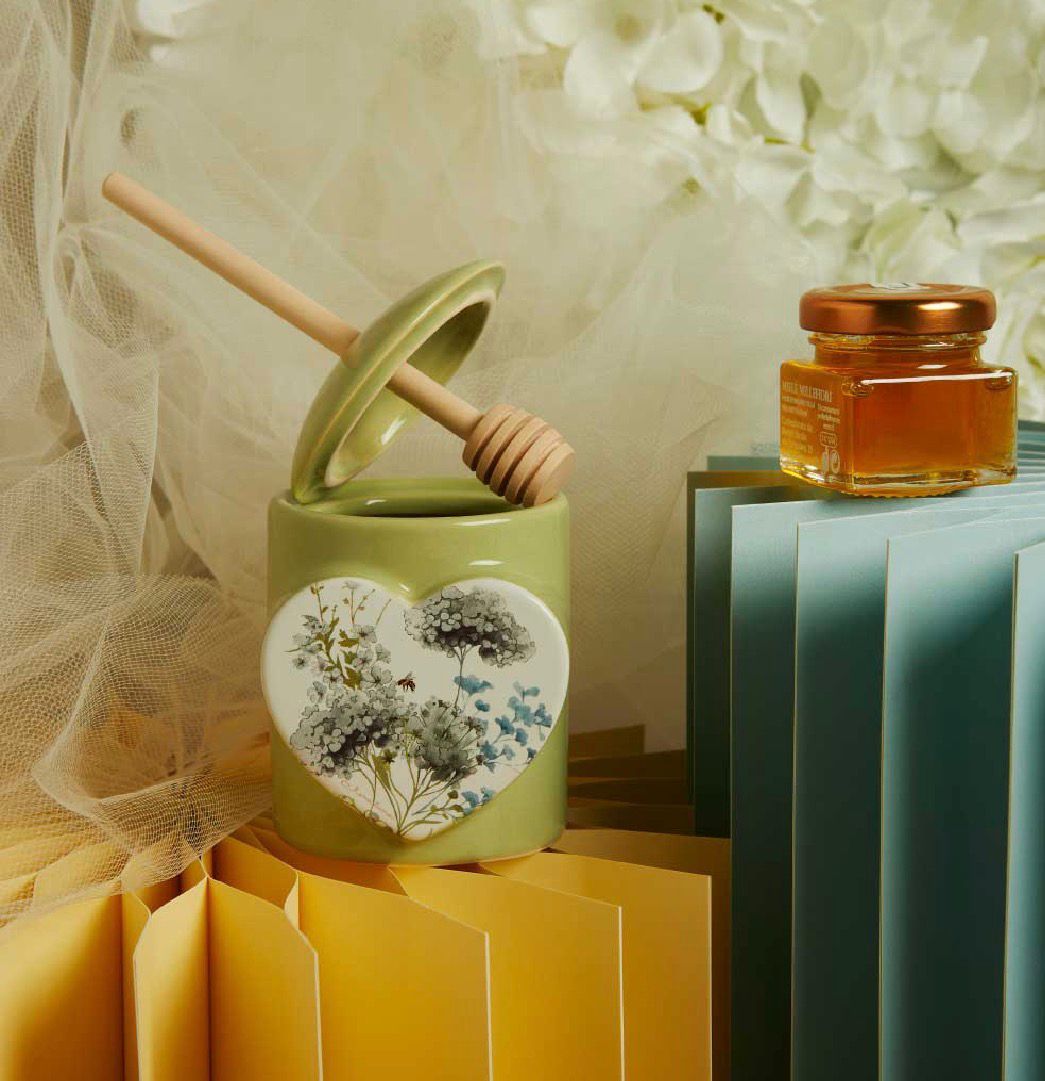 Porta Miele Con Miele e Spargimiele