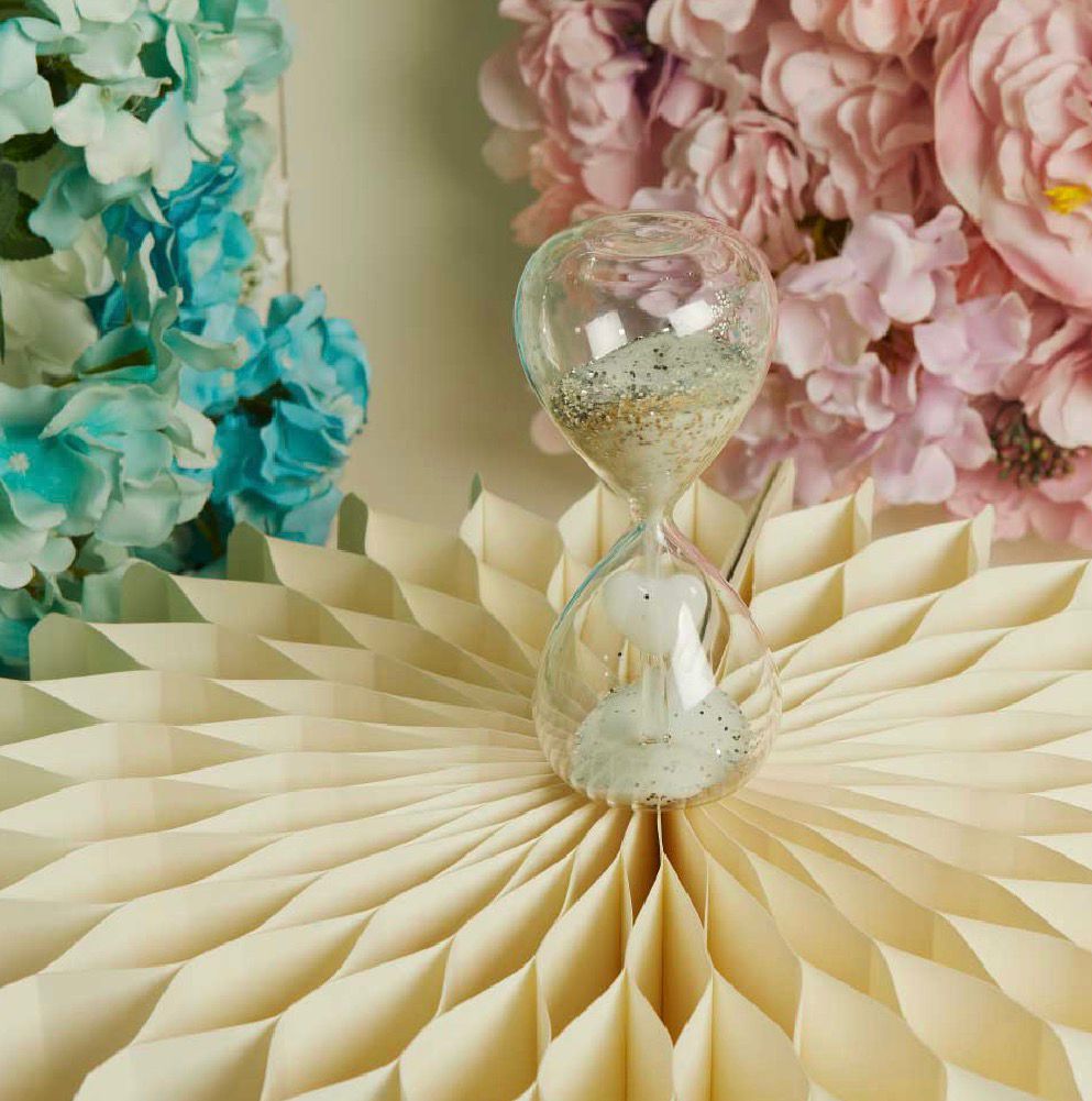 Clessidra Con Cuore Bianco