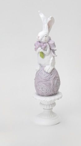 Coniglio Resina Bianco Su Un Vaso Uovo