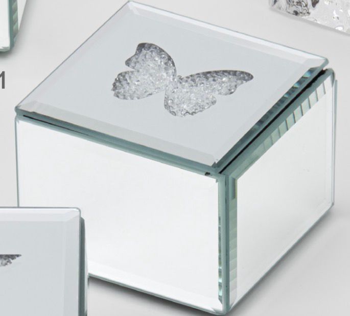 Cofanetto In Legno Farfalla Con Top In Vetro E Cristalli Base A Specchio E Interno In Velluto Nero