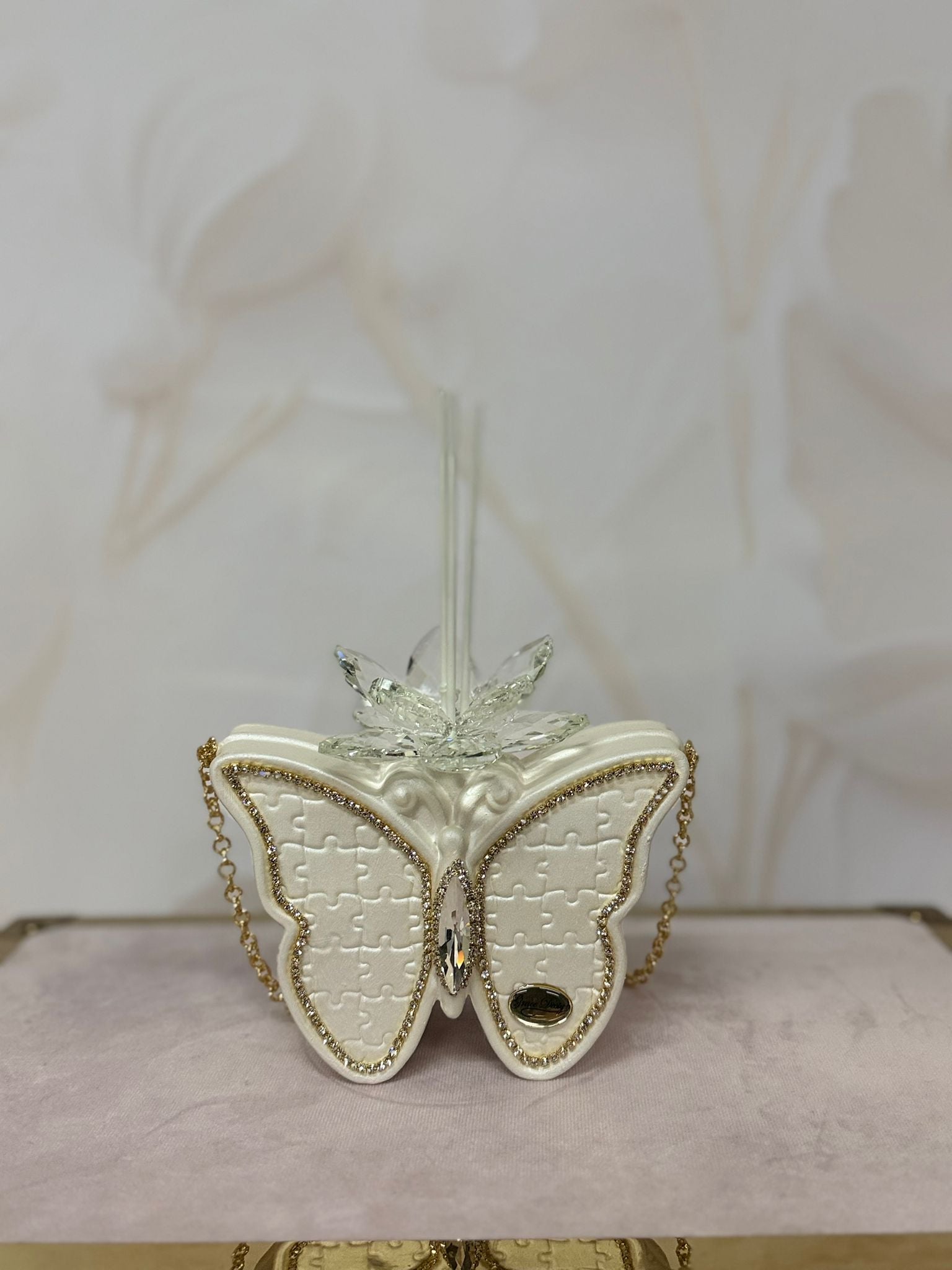 Borsetta A Farfalla Profumatore Bianco E Oro