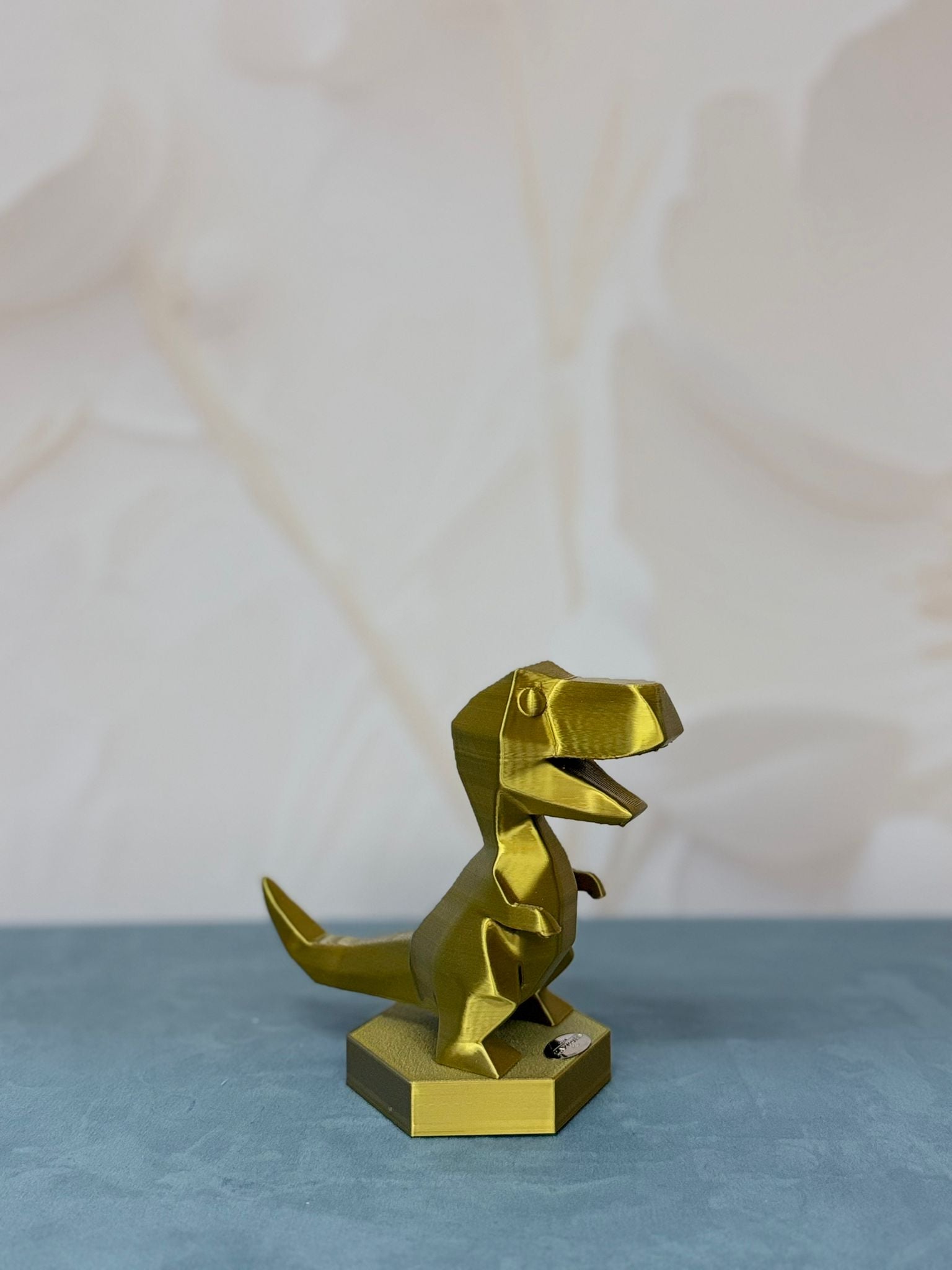 Dinosauro Giallo Cangiante