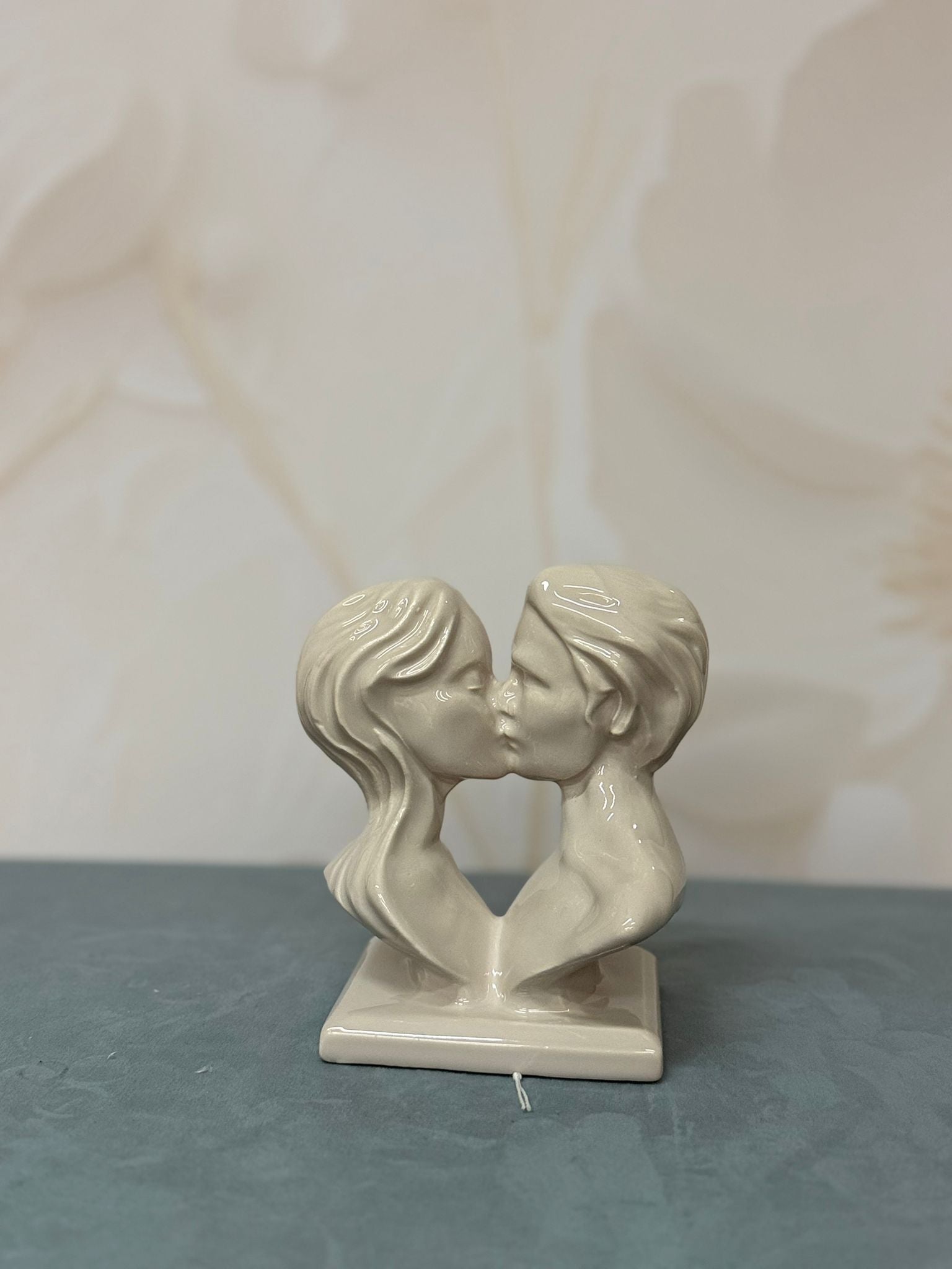 Sposi Piccoli Tortora Lucido Su Base Plex