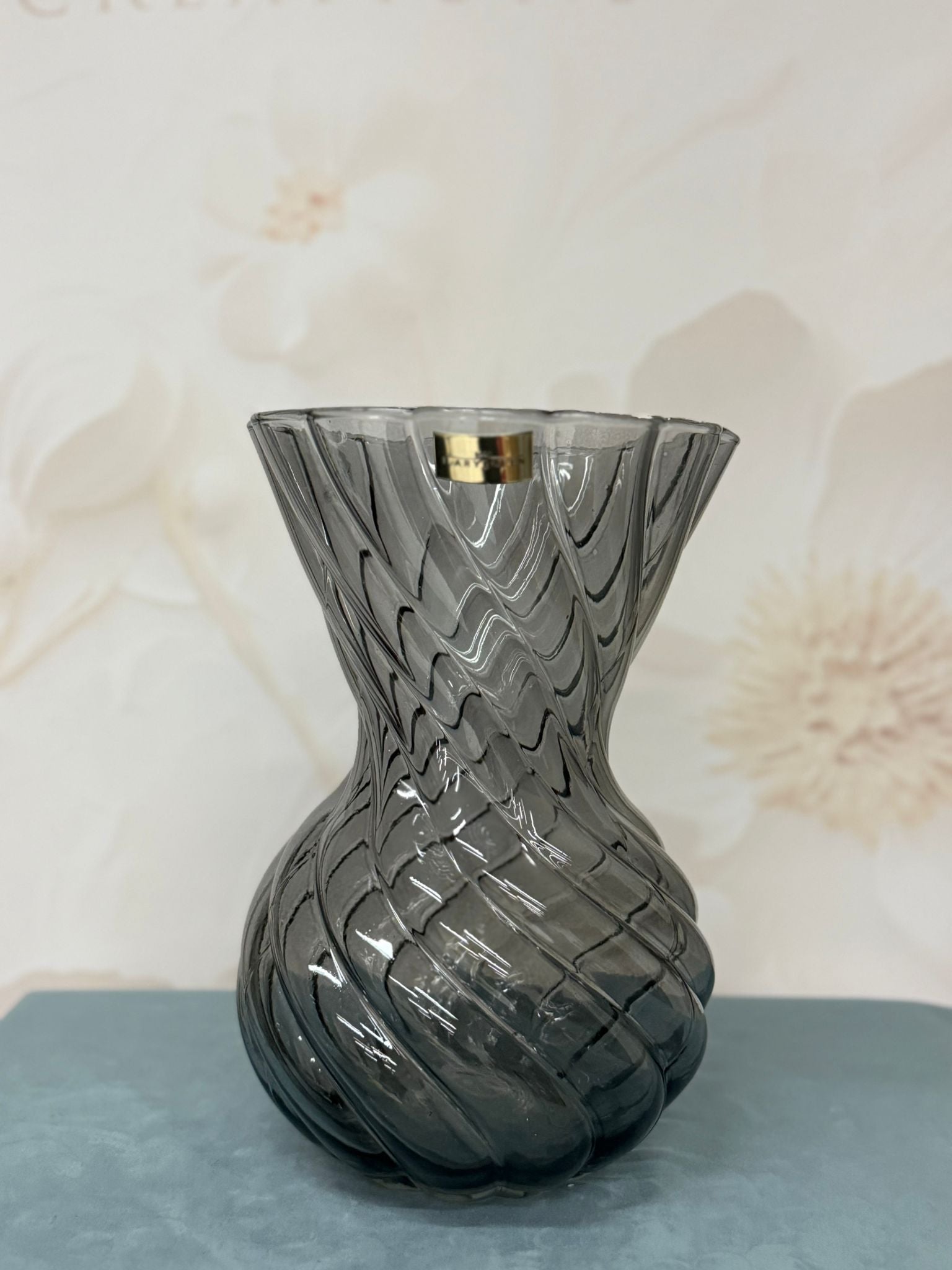 Vaso Foulard Grande Grigio Lustrato