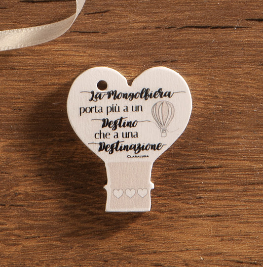 ciondolo in gesso